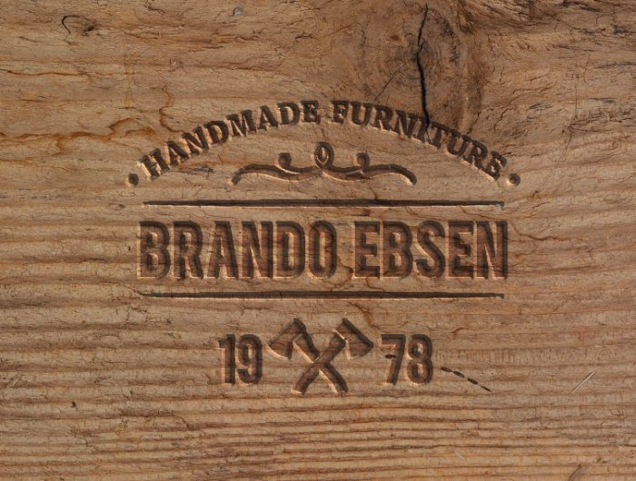 How to make wood look old in Photoshop?