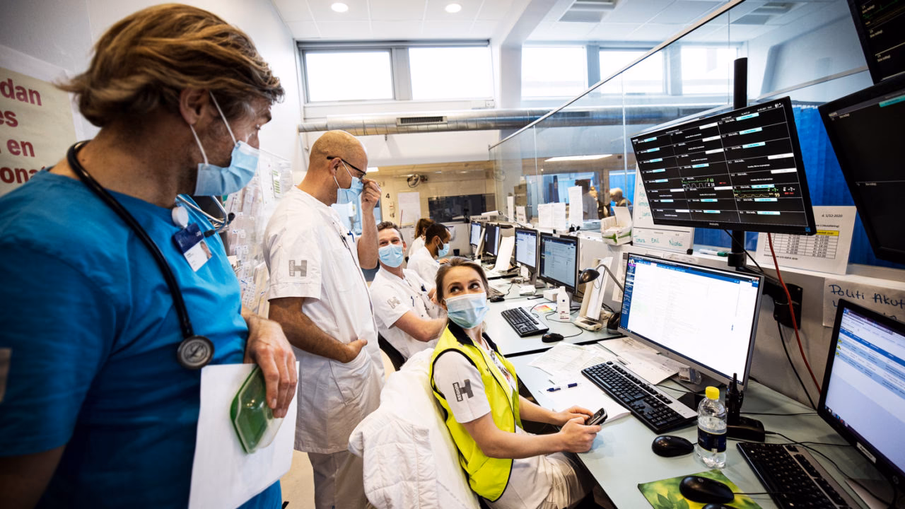 Hvornår blev Hillerød Hospital bygget?