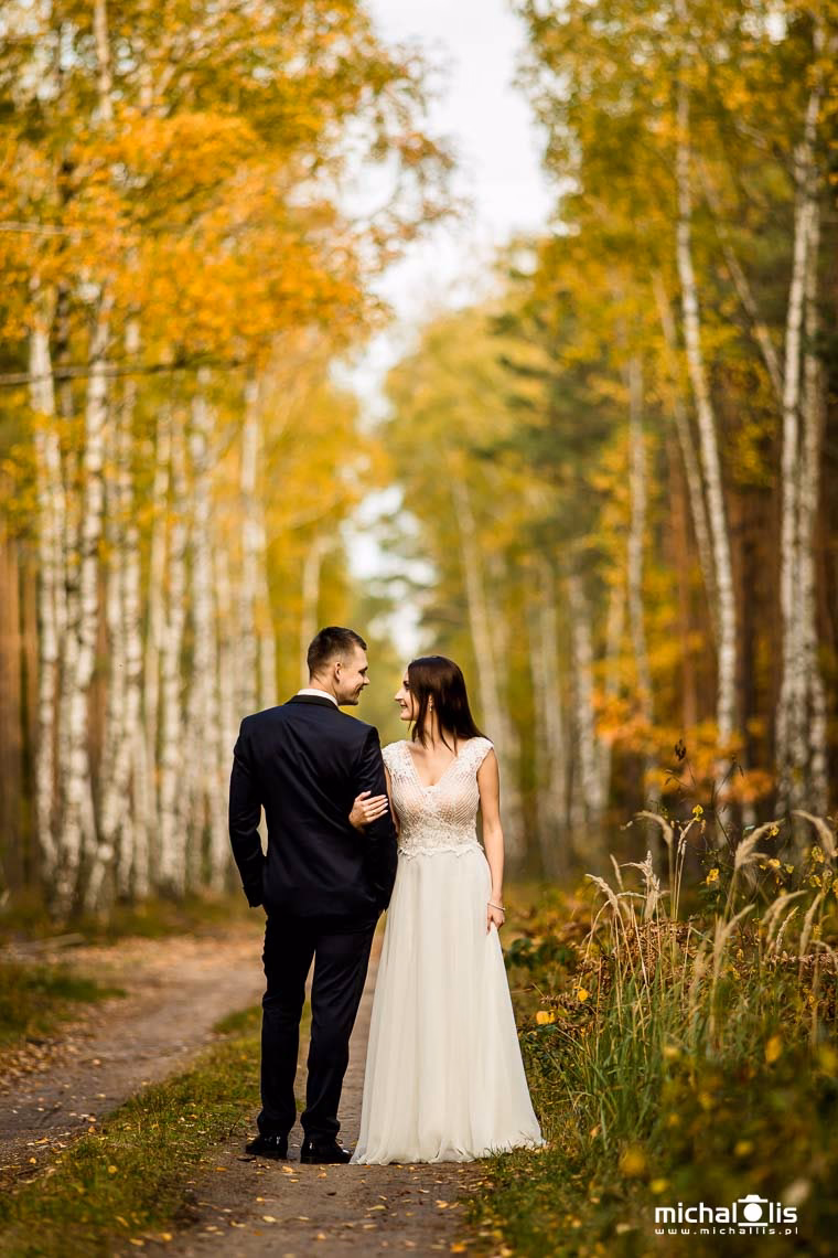 Ile fotograf bierze za sesję w plenerze?