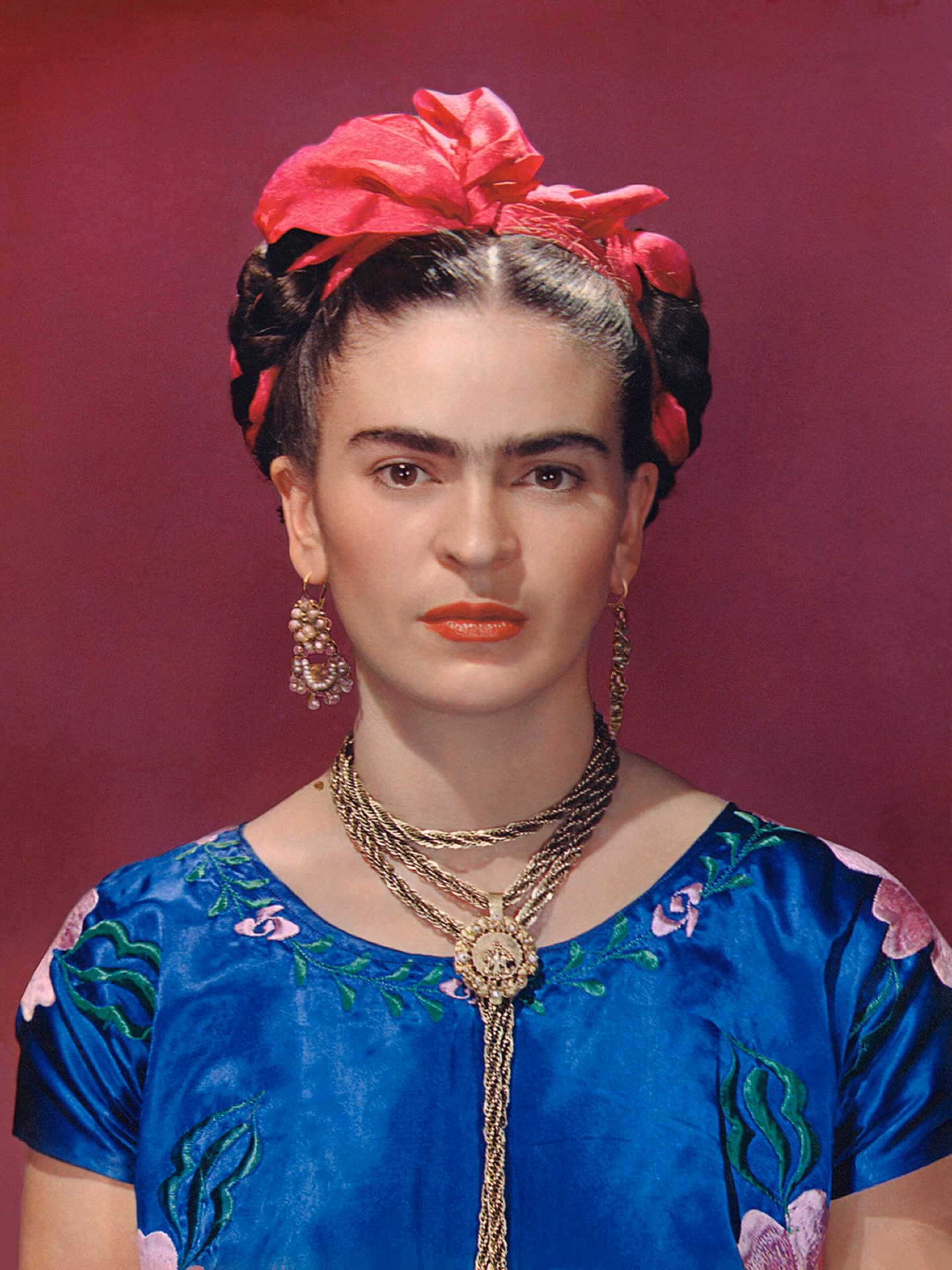 Hvor mange operationer fik Frida Kahlo?