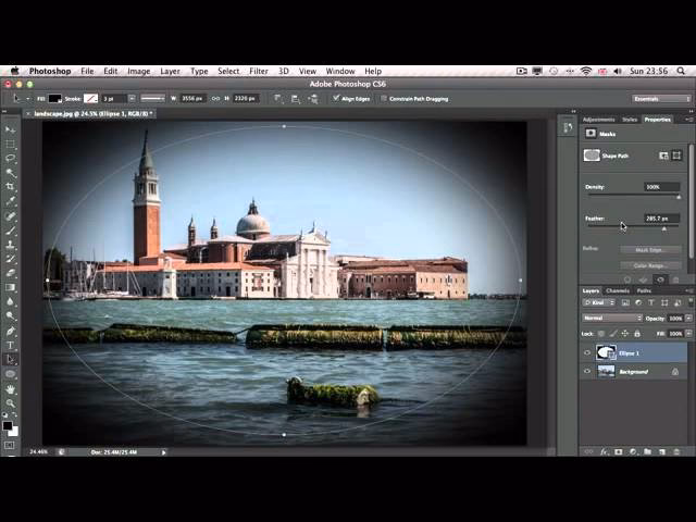What does the vignette tool do in Photoshop?