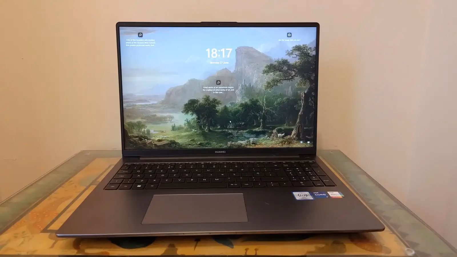Does Huawei MateBook run Windows?