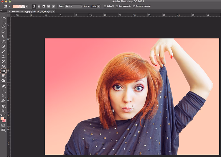 Jak zmienić obraz na krzywe w Photoshopie?