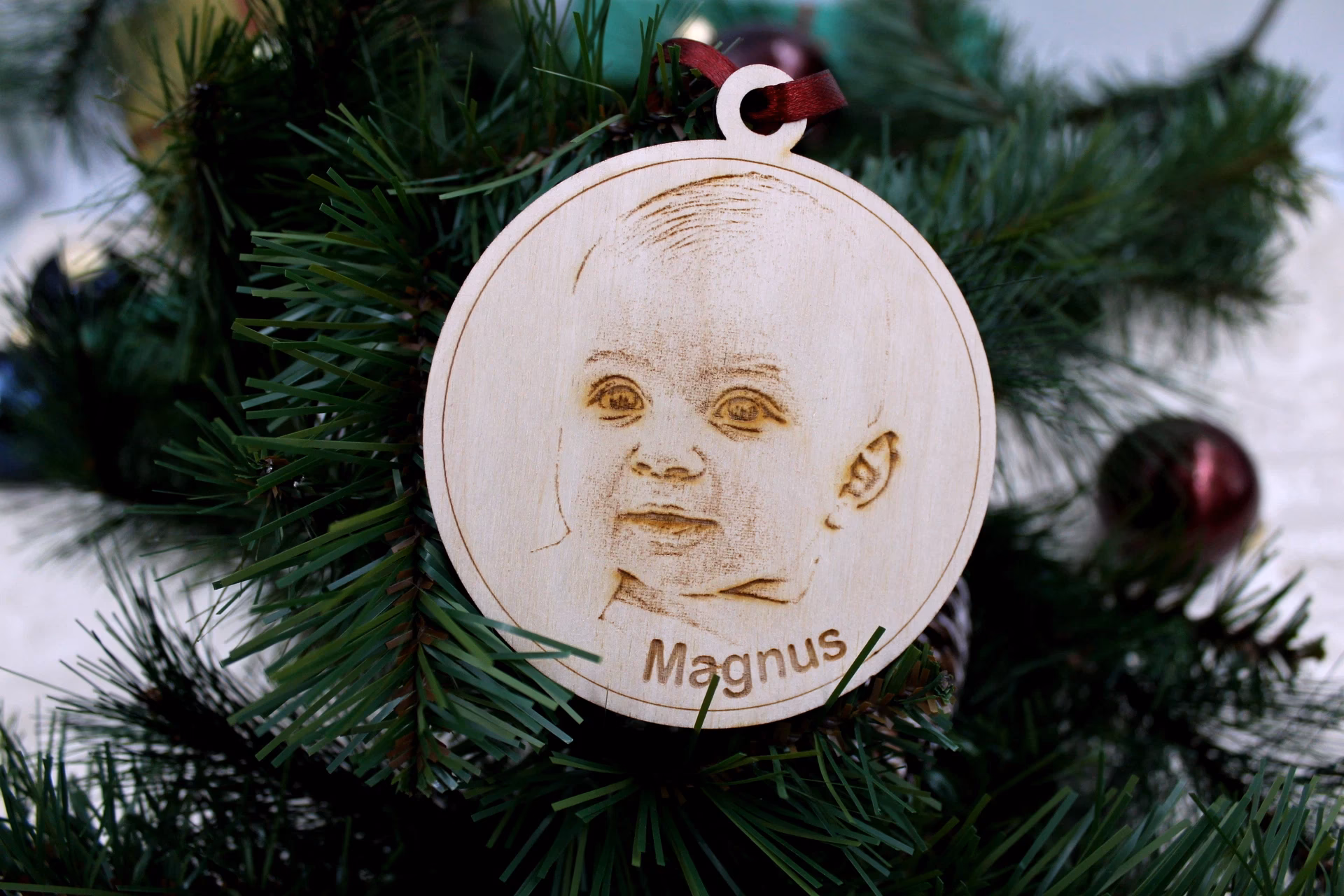 Hvad symboliserer julepynt?