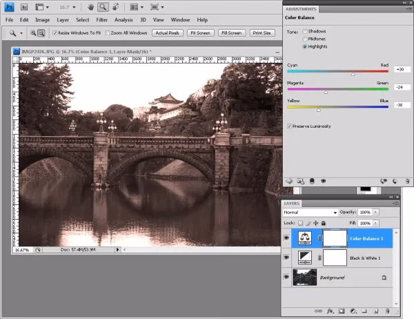 Is split toning the same as color grading?