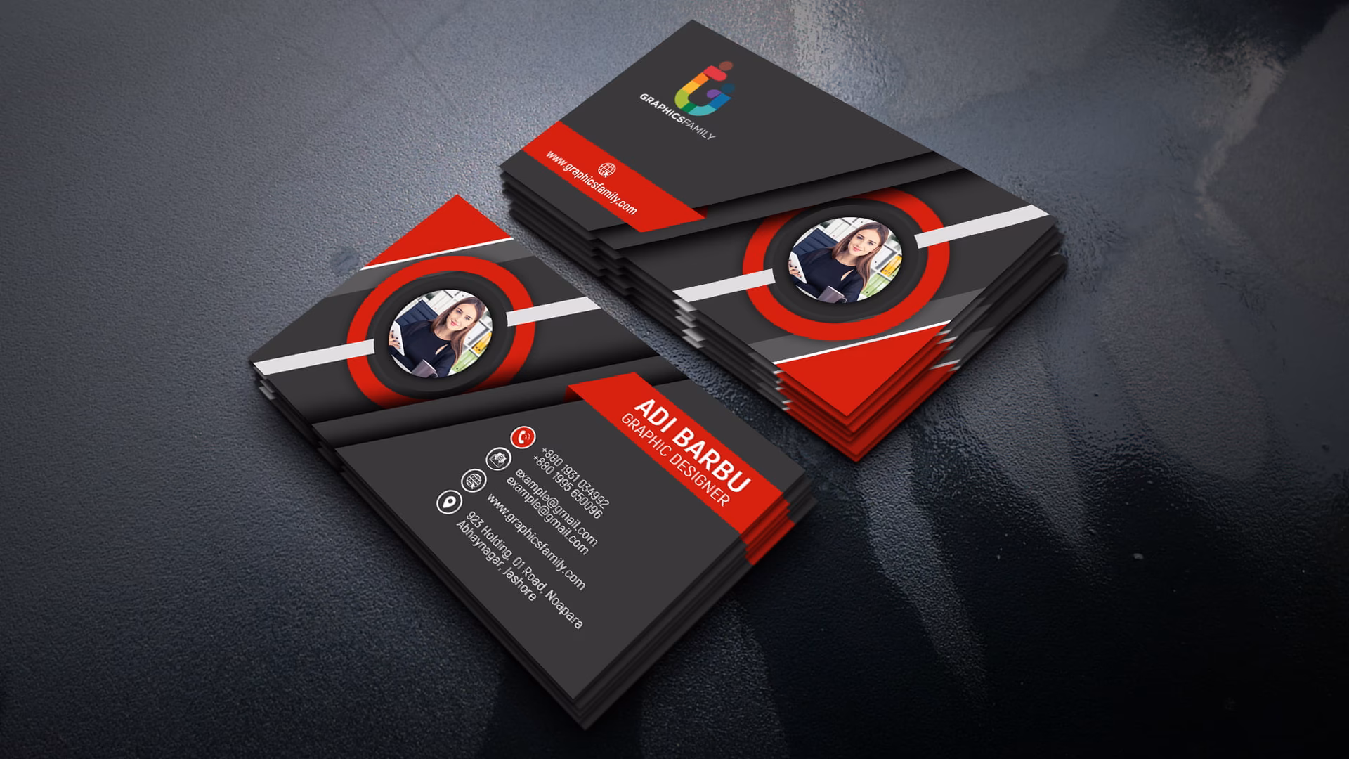 Which software is best for visiting card design?